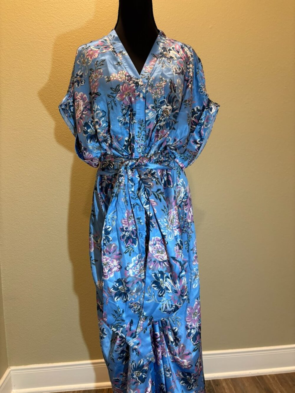 NWT Steve Madden Azure Blue Floral Belted Dress - Picture 2 of 14